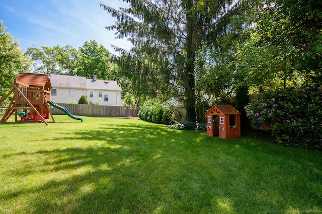 10 Fairfield Ave, Darien, CT 06820 - view of yard featuring a playground