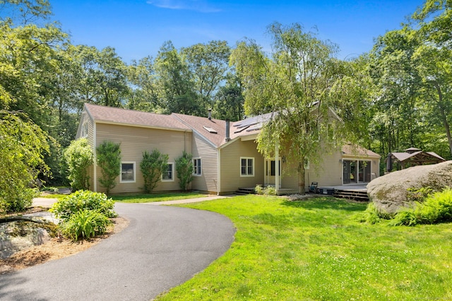 254 Haley Rd, Groton, CT 06355 - view of front of house with a front yard and curved driveway