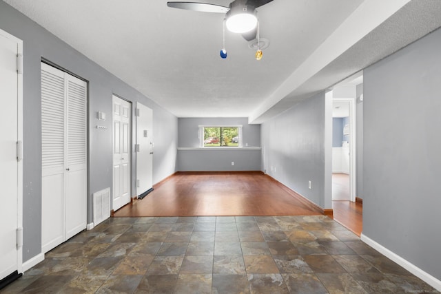 500 Darling St Unit 12M, Southington, CT 06489