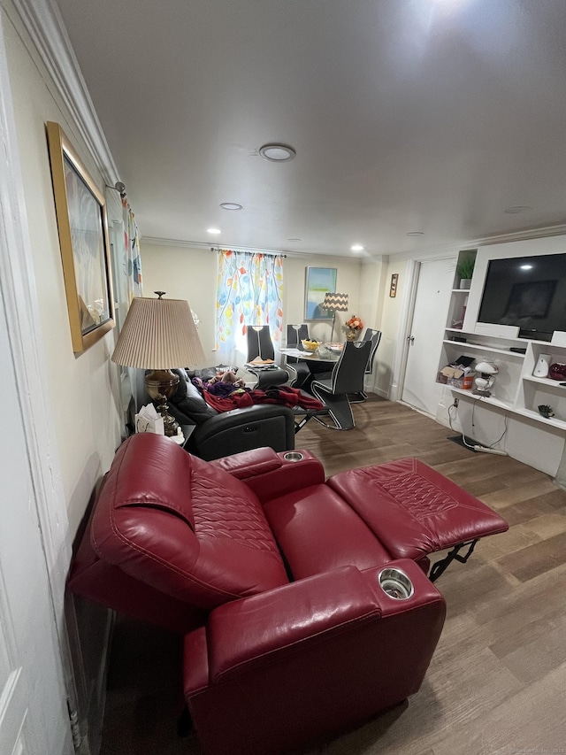 25 Bliss St, Hartford, CT 06114 - living room with wood finished floors and recessed lighting