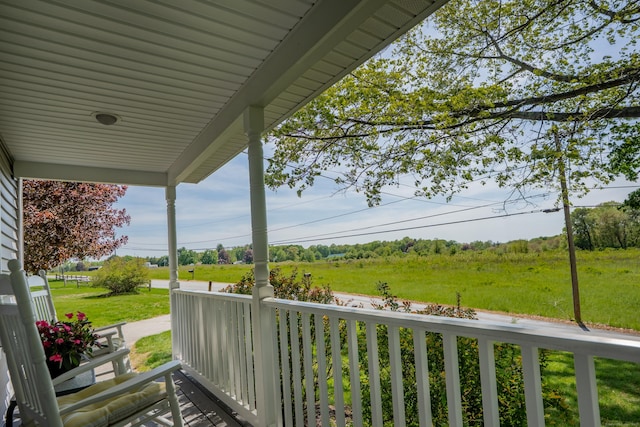 113 E Rd, East Windsor, CT 06016 - view of balcony