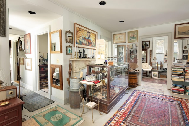 308 Main St, Salisbury, CT 06039 - living area featuring baseboards and crown molding