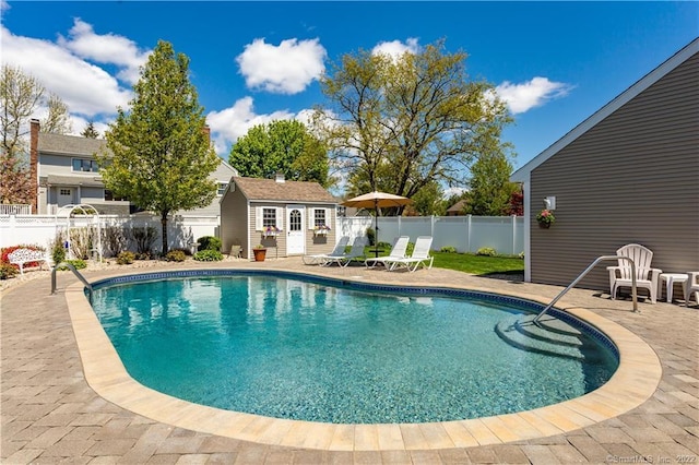 135 Old Common Rd, Wethersfield, CT 06109 - photo 8