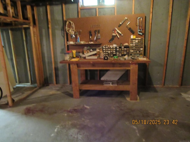 37 Stepney Cir, Rocky Hill, CT 06067 - basement featuring a workshop area