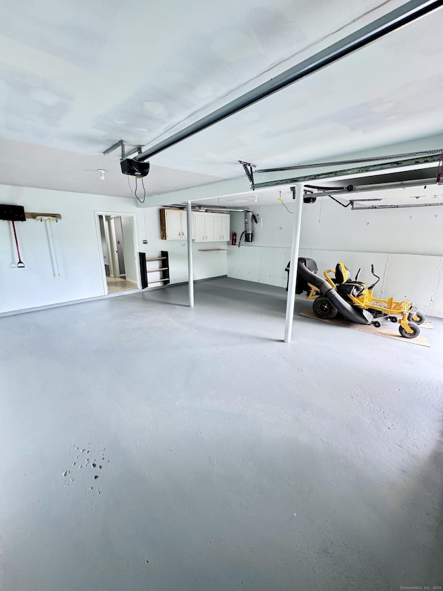 588 Poquonock Ave, Windsor, CT 06095 - garage with a garage door opener