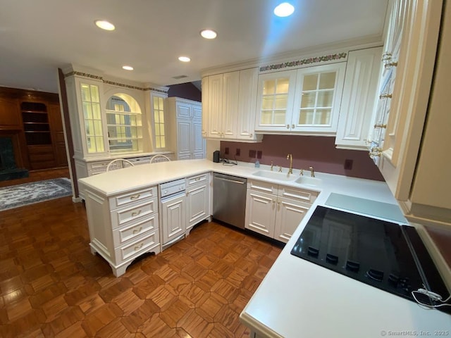 2 Tunxis Pl, Cheshire, CT 06410 - kitchen featuring dishwasher, a sink, a peninsula, black electric stovetop, and recessed lighting