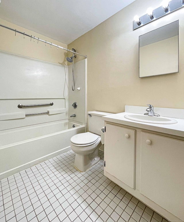 111 Dekoven Dr Apt 506, Middletown, CT 06457 - full bath featuring toilet, vanity, tile patterned floors, and shower / bath combination