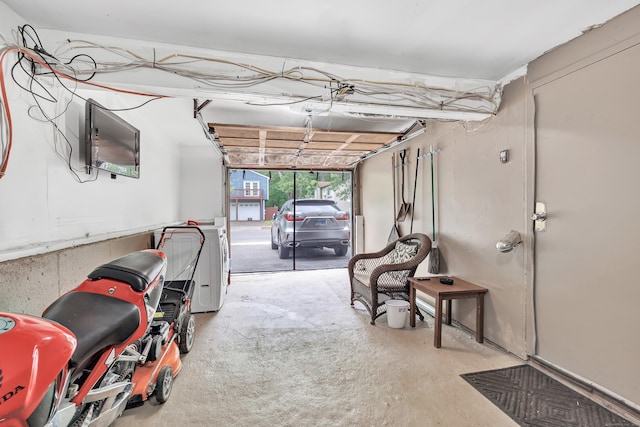 66 Coleman St, West Haven, CT 06516 - view of garage