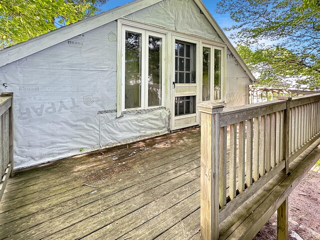 14 W Mystic Ave, Groton, CT 06355 - view of wooden deck