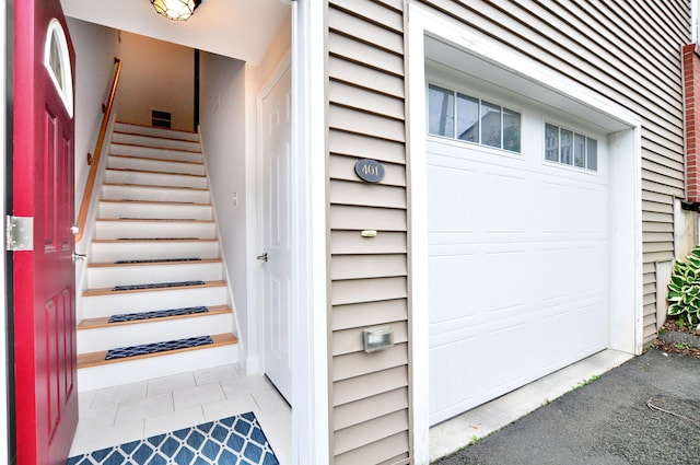 35 Ringgold St Unit 401, West Hartford, CT 06119 - view of stairway