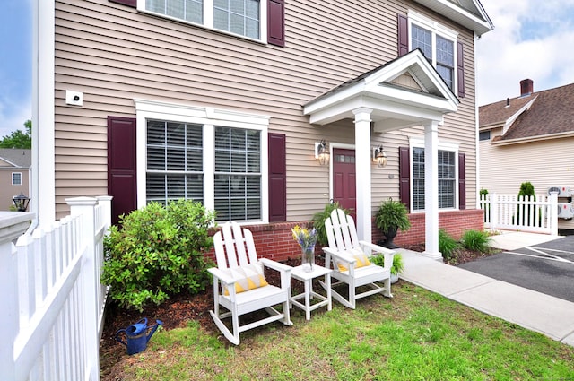 35 Ringgold St Unit 401, West Hartford, CT 06119 - entrance to property with brick siding
