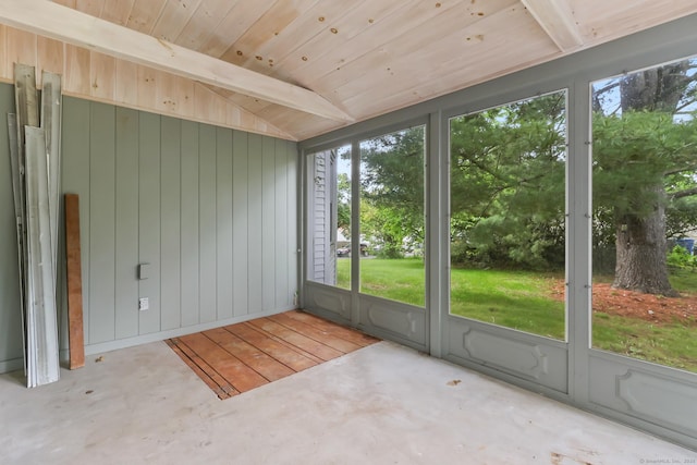 27 Maple St, Berlin, CT 06037 - unfurnished sunroom featuring vaulted ceiling