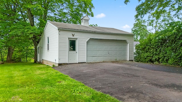 27 Maple St, Berlin, CT 06037 - view of detached garage