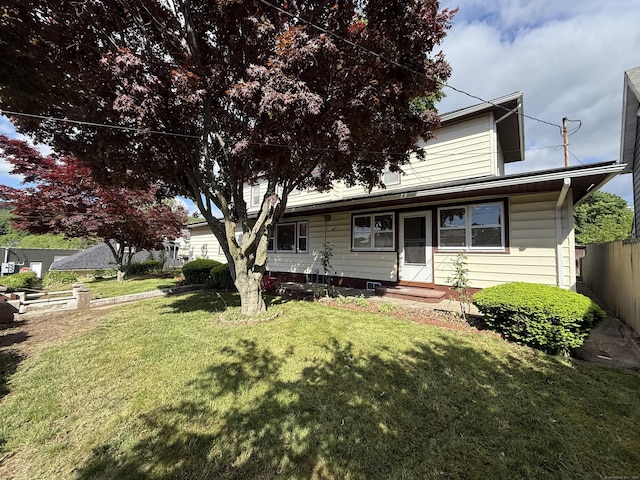 8 Cliff St, Naugatuck, CT 06770 - view of front facade