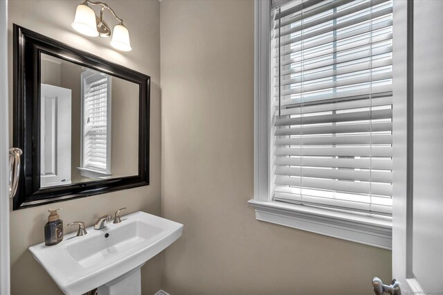 6 Mill Pond Ln Unit A, Simsbury, CT 06070 - bathroom with a sink