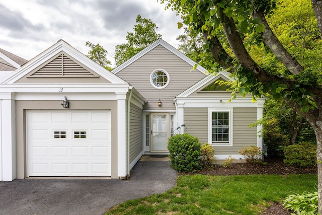 17 Saint George Pl Unit 17, Newtown, CT 06482 - view of front of property with an attached garage