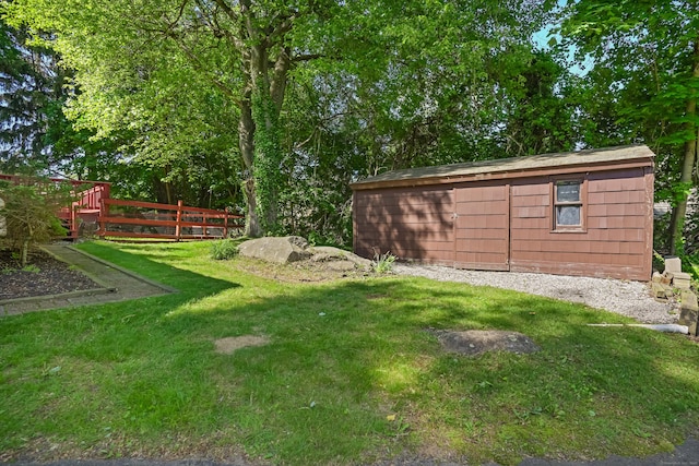 1975 Huntington Rd, Stratford, CT 06614 - view of yard featuring an outbuilding