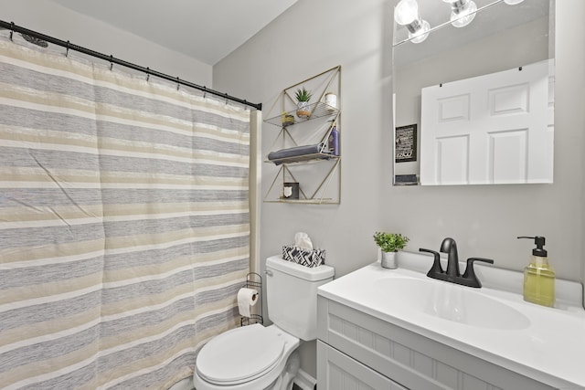 63 Bidwell St, Middletown, CT 06457 - full bathroom featuring vanity, toilet, and a shower with curtain