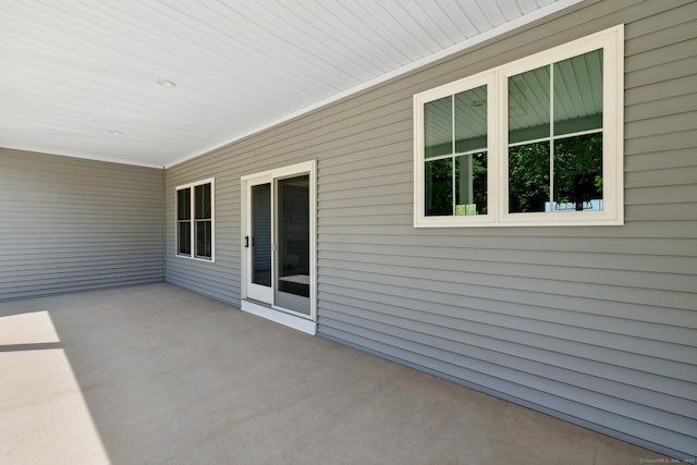 6 Turnpike Rd, Somers, CT 06071 - view of patio / terrace