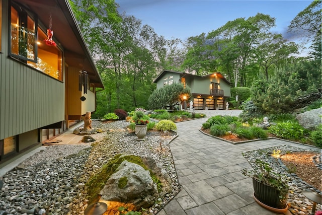 25 Ketcham Rd, Ridgefield, CT 06877 - view of yard featuring a patio