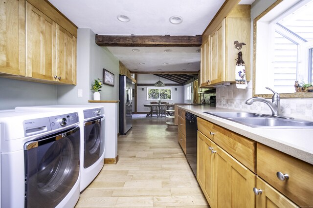 156 Ballamahack Rd, Windham, CT 06280 - laundry room featuring washing machine and clothes dryer, light wood finished floors, and recessed lighting