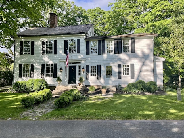 118 Sanfordtown Rd, Redding, CT 06896 - colonial house with a chimney and a front lawn