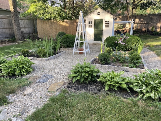 118 Sanfordtown Rd, Redding, CT 06896 - fenced backyard featuring a garden