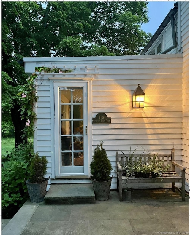 118 Sanfordtown Rd, Redding, CT 06896 - view of entrance to property