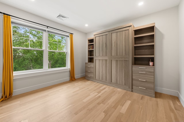 26 Hunting Ridge Rd, Brookfield, CT 06804 - unfurnished bedroom featuring baseboards, light wood finished floors, and recessed lighting