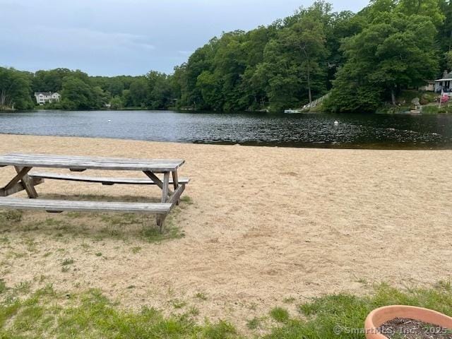 38 Dinwoodie Dr, North Branford, CT 06471 - photo 22