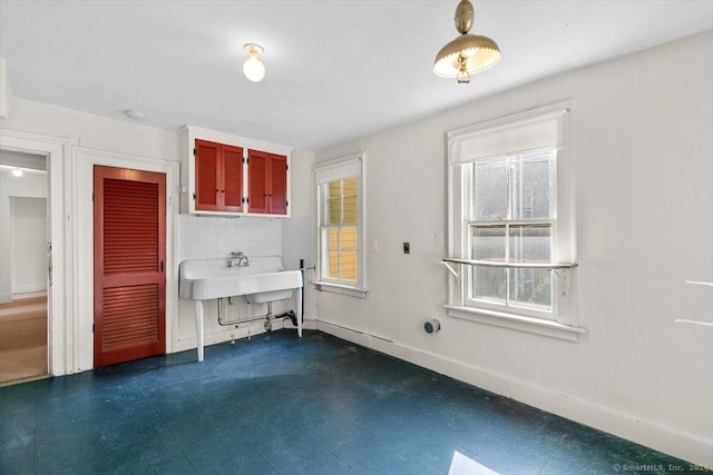 8 Academy St, New Haven, CT 06511 - kitchen featuring dark floors and baseboards
