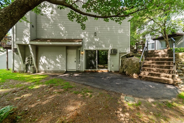 20 E Pembroke Rd Unit 55, Danbury, CT 06811 - view of rear view of house