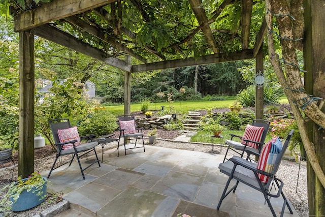 94 Glen Rd, Newtown, CT 06482 - view of patio / terrace with a pergola
