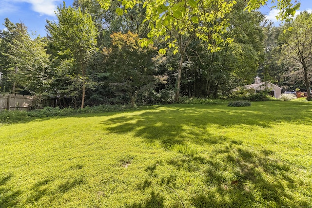 94 Glen Rd, Newtown, CT 06482 - view of yard