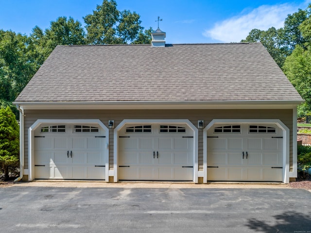 607 Tolland Stage Rd, Tolland, CT 06084 - view of detached garage