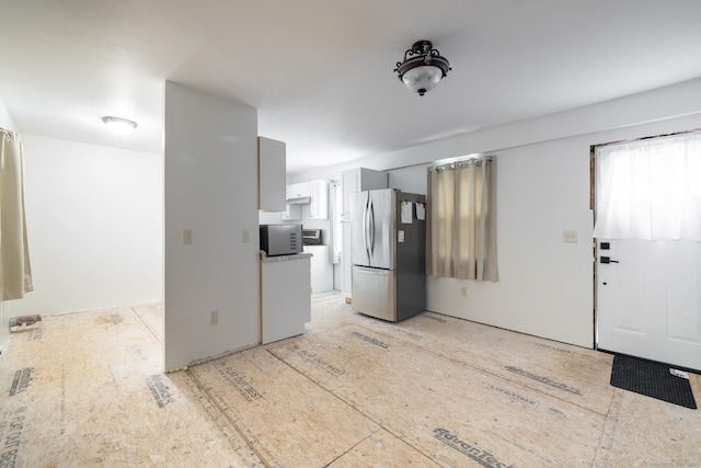510 S St S, Bristol, CT 06010 - kitchen with freestanding refrigerator