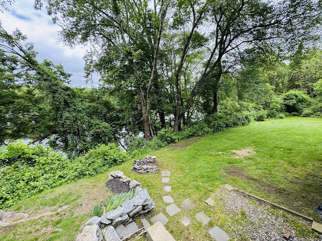 10 Bozrah St, Bozrah, CT 06334 - view of grassy yard
