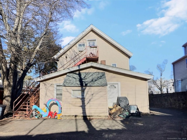 1 N Taylor Ave, Norwalk, CT 06854 - exterior space with stairs
