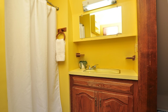 24 Jennifer Rd, Bristol, CT 06010 - bathroom with vanity and a shower with curtain