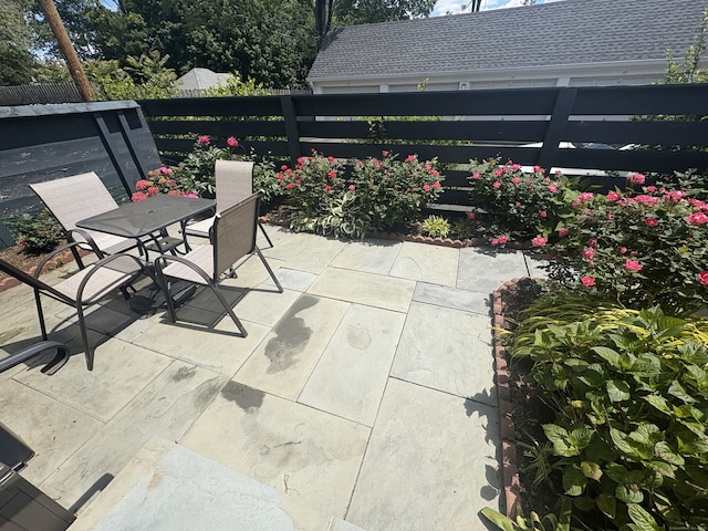 101 Heritage Hill Rd Unit 101, New Canaan, CT 06840 - view of patio with outdoor dining space