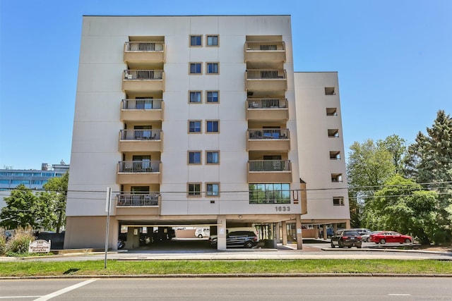 1633 Washington Blvd Unit 3A, Stamford, CT 06902 - view of apartment building / complex with covered parking