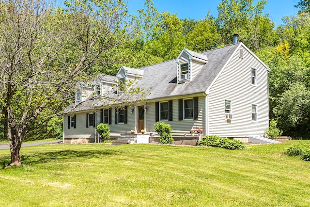 15 Brittany Dr, Durham, CT 06422 - cape cod-style house with a front yard and a shingled roof