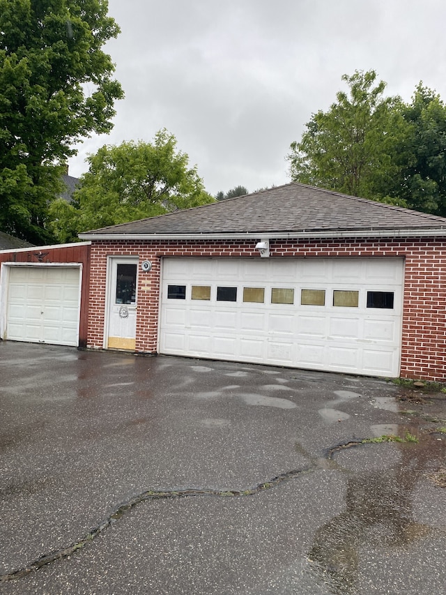 624 S Main St, Torrington, CT 06790 - view of garage