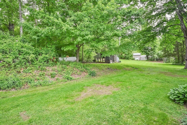 172 S Rd, Marlborough, CT 06447 - view of green lawn