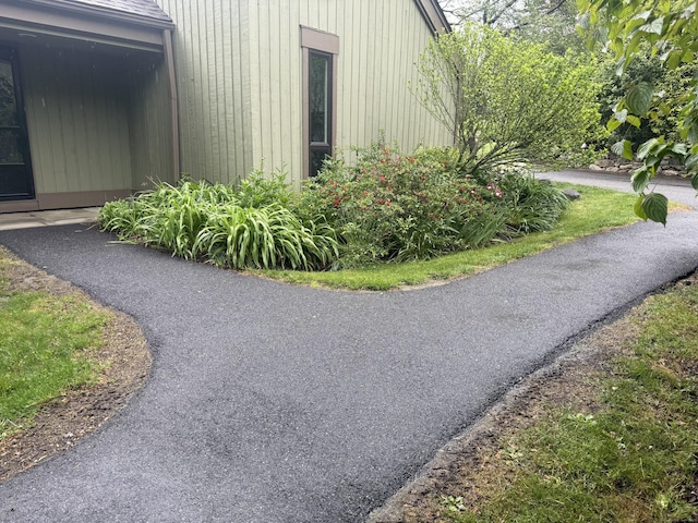 740 Heritage Vlg Unit B, Southbury, CT 06488 - view of property exterior