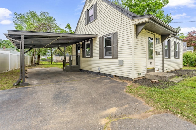 32 Porterbrook Ave, East Hartford, CT 06118 - view of home's exterior with driveway and entry steps