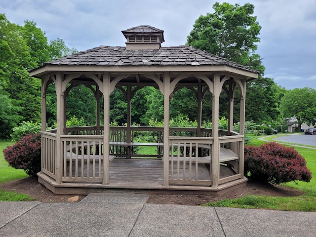13 Little River Ln, Middletown, CT 06457 - view of home's community featuring a gazebo