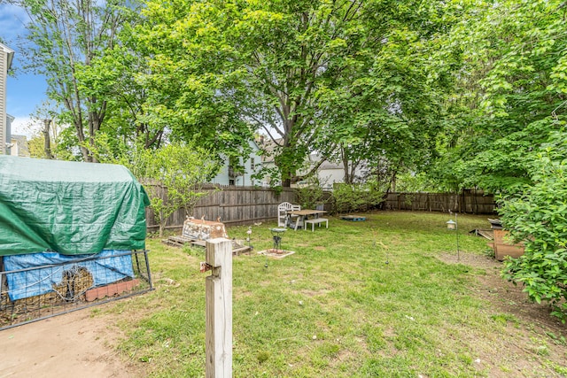 441 Savin Ave, West Haven, CT 06516 - view of yard