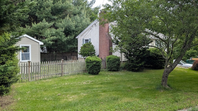 11 Twin Brooks Ln, Fairfield, CT 06824 - view of yard