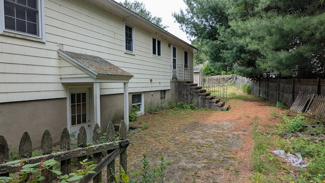 11 Twin Brooks Ln, Fairfield, CT 06824 - view of yard